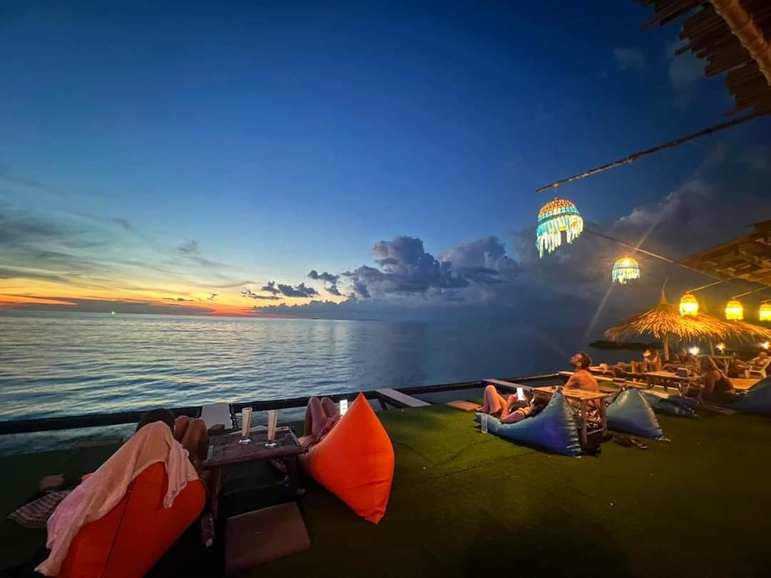 Guest House Blue Andaman Ko Lanta Esterno foto