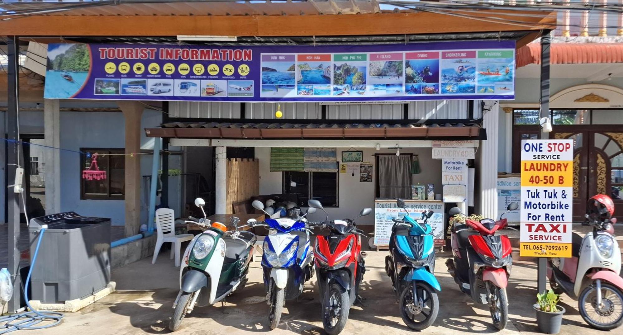 Guest House Blue Andaman Ko Lanta Esterno foto